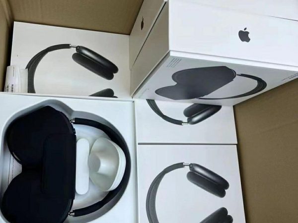 Airpods max Liquidation Pallet — wholesale liquidation pallet for sale — Liquidation Pallet Co