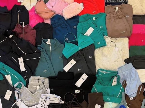 Wholesale Alo Clothing Pallet — wholesale alo liquidation pallet — Liquidation Pallet Co Miami
