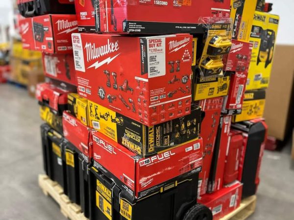 Discounted MILWAUKEE and DeWALT tools Liquidation Pallet — wholesale liquidation pallet for sale —