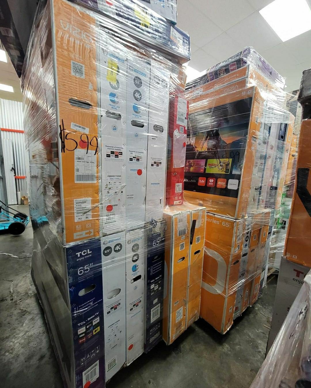Wholesale buy tv pallets online pallet lot photo for resellers, bin stores, and B2B buyers Wholesale buy tv pallets online pallet lot photo for resellers, bin stores, and B2B buyers
