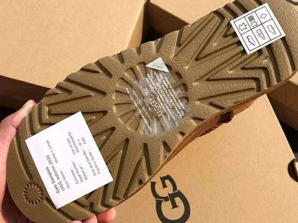Wholesale UGG shoes pallets — wholesale ugg liquidation pallet — Liquidation Pallet Co Miami