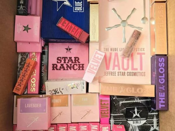 Wholesale Jeffrey star cosmetic pallet — wholesale liquidation pallet for sale — Liquidation Pallet