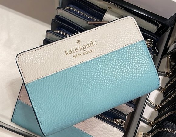 Wholesale Kate spade wallet and bags pallets — wholesale kate spade liquidation pallet —
