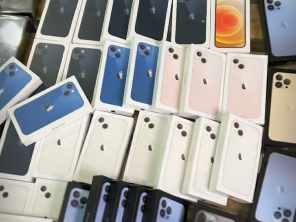 Wholesale Mix Iphone Pallets — wholesale liquidation pallet for sale — Liquidation Pallet Co