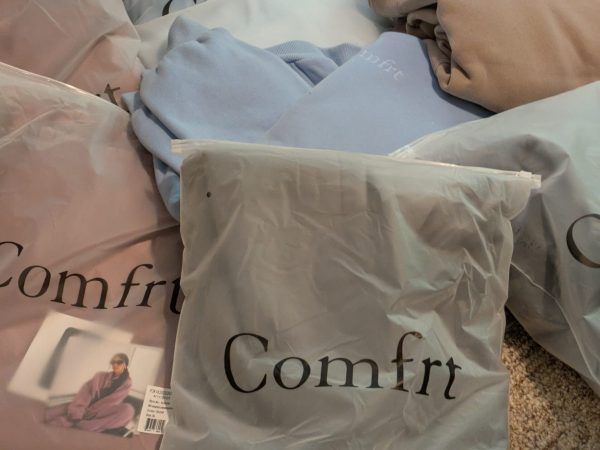 wholesale Comfrt clothing pallet — wholesale comfrt liquidation pallet — Liquidation Pallet Co Miami